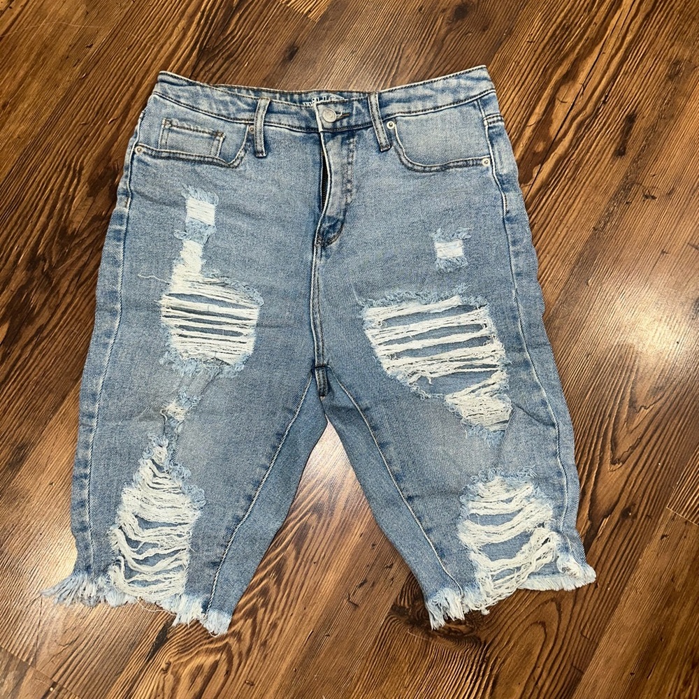 Wild Fable high rise thigh-length shorts. Size 10